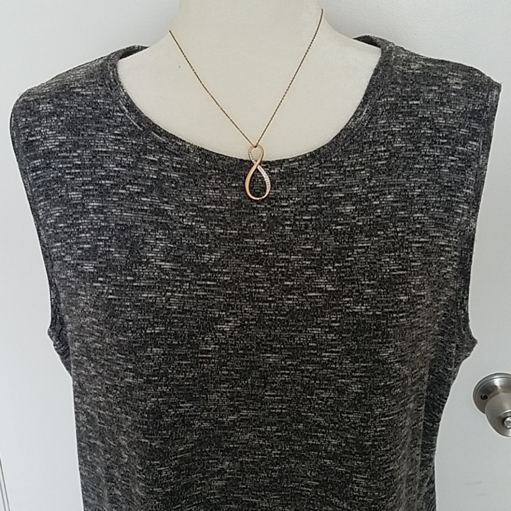 BCBG tank top, NWT size L